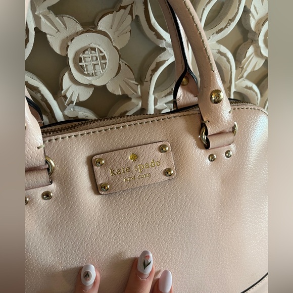 Kate Spade Pink Crossbody Bag with Gold Hardware - Picture 4 of 6